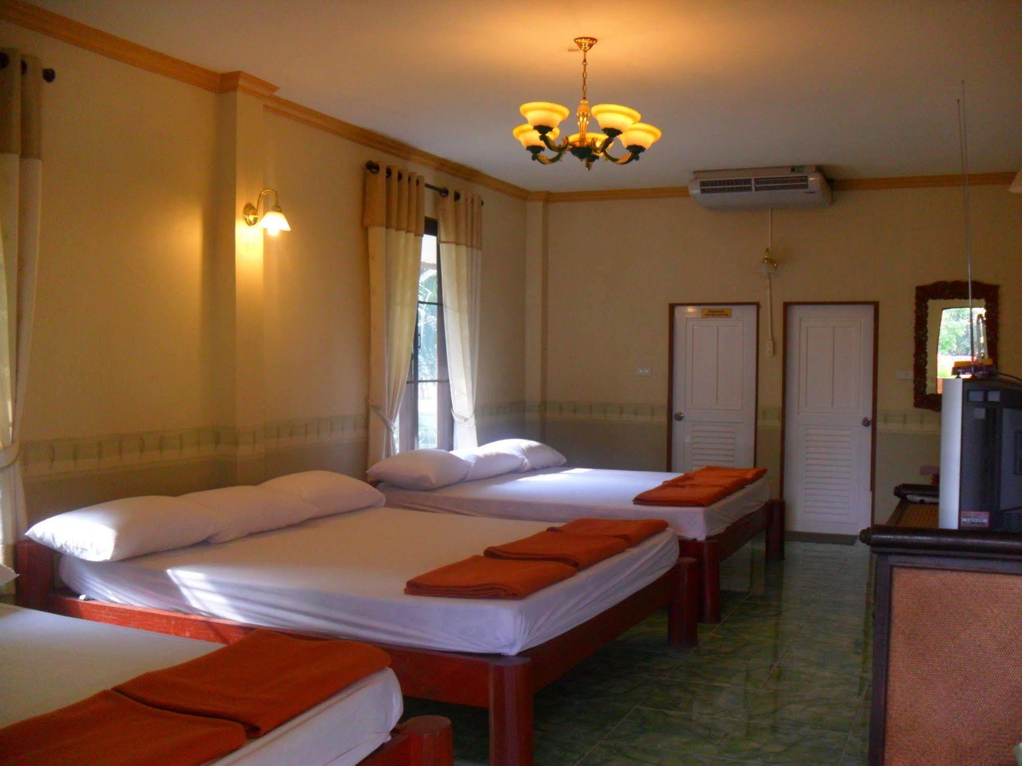 Saengthong Resort Chiangmai Chiang Mai Exterior photo